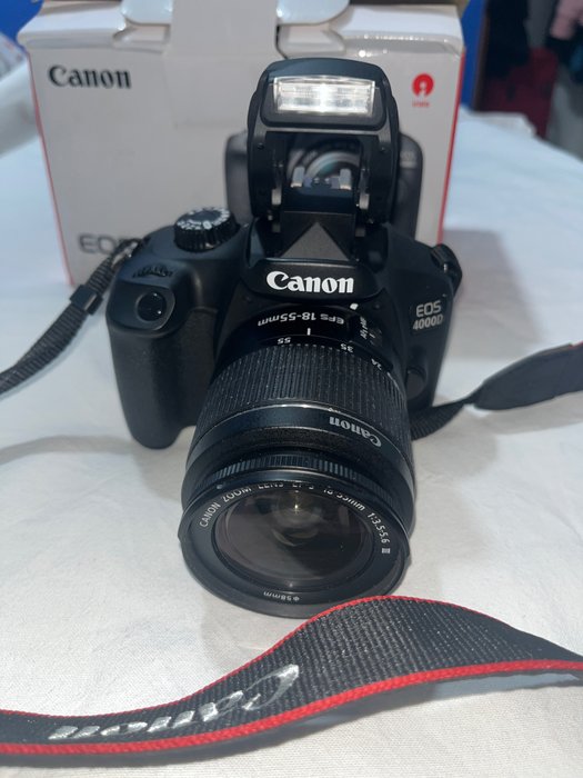Canon EOS 4000D + EF-S 18-55mm | Câmera SLR digital (DSLR)