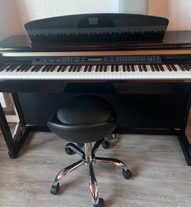 Yamaha - Clavinova -  - Spille-piano / automatisk piano