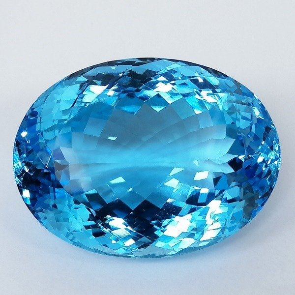 藍色托帕石 - 139.00 ct
