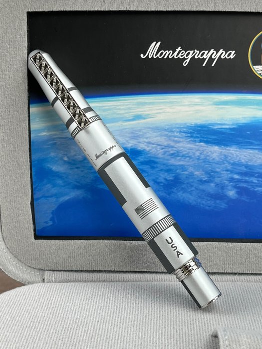 Montegrappa - 'NO RESERVE PRICE'  Moon Landing's 50th Anniversary Rollerball Pen / Apollo 11 - Roller ball pen
