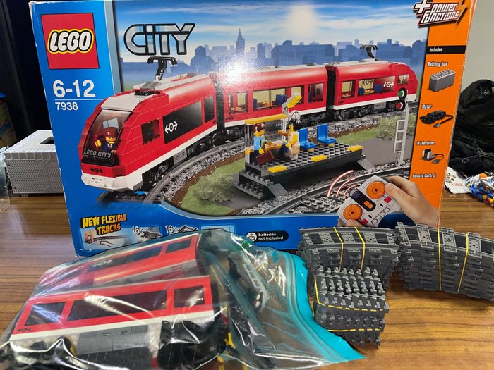 LEGO - City - 7938 - Treno passeggeri / completo 2010 - 2000-2010 - Catawiki