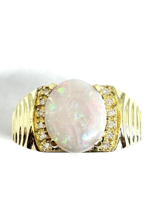 Ring - 18 kt Gult guld Opal - Diamant 