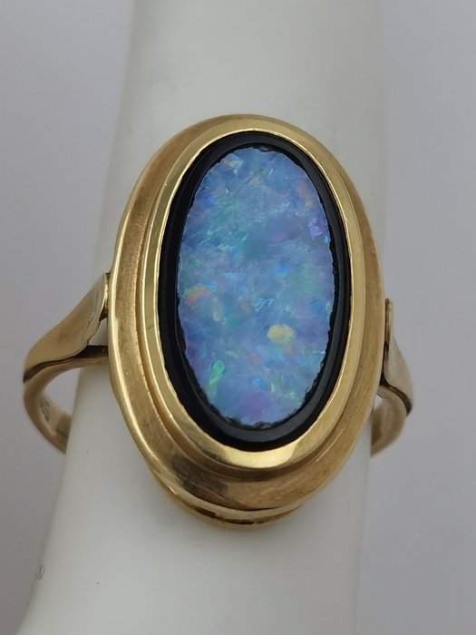 Ring - 14 kt Gult guld Opal 
