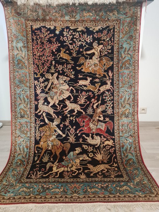 Carpete - 161 cm - 104 cm