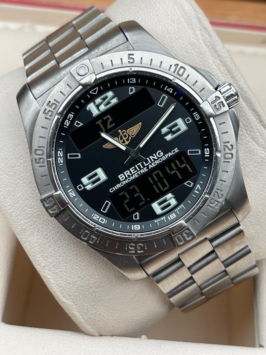 Breitling - Aerospace Avantage Chronograph Titan - χωρίς τιμή ασφαλείας - E79362 - Άνδρες - 2000-2010