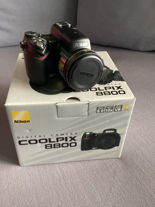 Nikon COOLPIX 8800 #ccdcamera #digitalclassic Digitális hibrid fényképezőgép