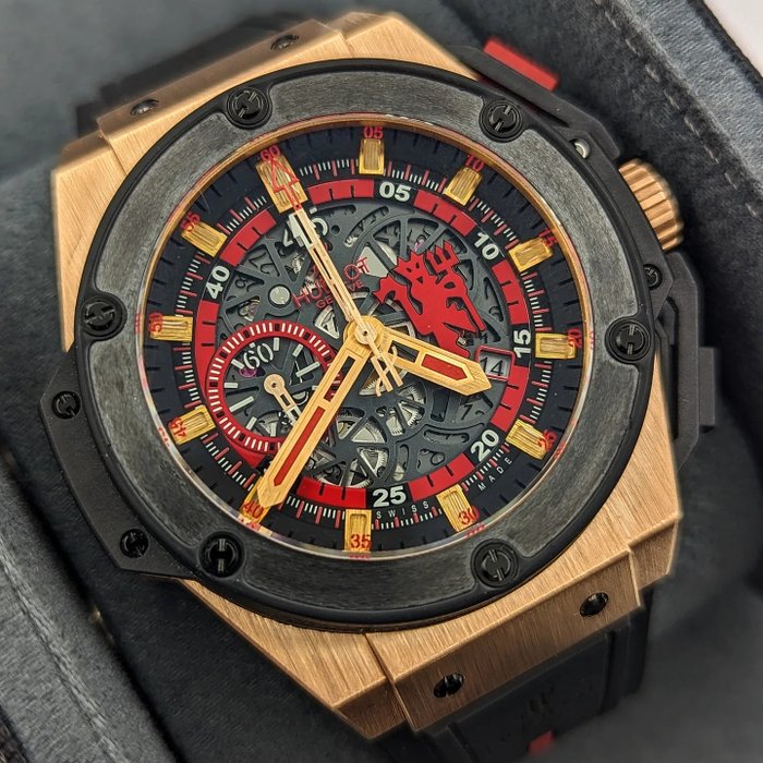 Hublot - King Power RED DEVIL MANCHESTER UNITED LIMITED EDITION - Ref: 716.OM.1129.RX.MAN11 - 男士 - 2011至今