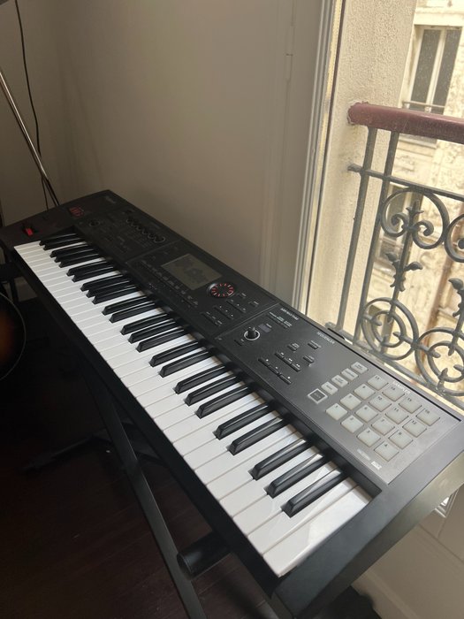 Roland - FA 06 -  - Keyboard-synthesizer