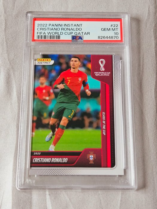 2022 - Panini - Instant World Cup - Cristiano Ronaldo - #22 - 1 Graded card  - PSA 10 - Catawiki