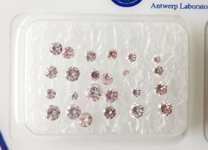 24 pcs Diamanten - 0.67 ct - Runder Brillant - Faint To Fancy Pink/Purplish Pink - VS-I1