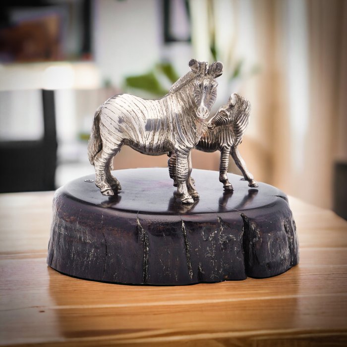 Patrick Mavros - Statuette - Zebra and foal - Sølv