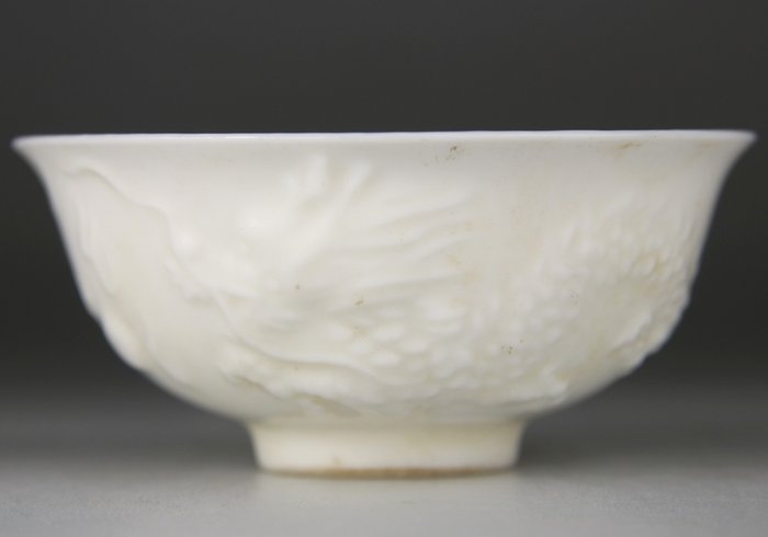 Coupe - Bol - Blanc de Chine - Dragons - Porcellana - Cina - Probabilmente Kangxi del XVII secolo