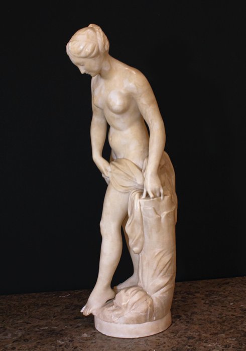 Dal modello originale di Étienne Maurice Falconet (1716-1791) - 雕塑, Baigneuse ca. 1850-1900 - 67 cm - 雪花石膏