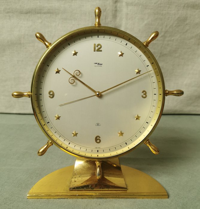 Ceas de masă elvețian cu 8 zile, 15 bijuterii, alamă, cadran argintiu - anii 1960 - Imhof - Alamă - 1950-1960