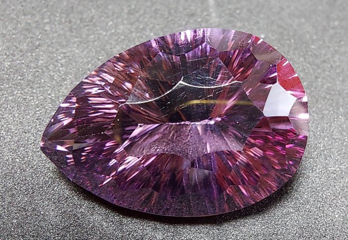 紫水晶 - 28.48 ct