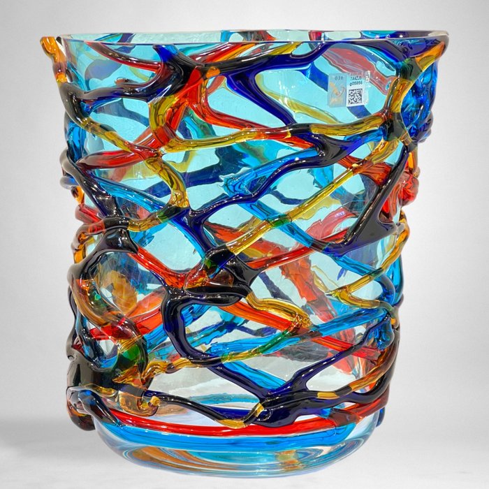 Enrico Cammozzo - Vas -  Ljusblå vas med färgade trådar  - Glas