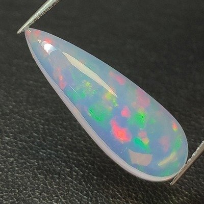 Color play Opal - 6.71 ct