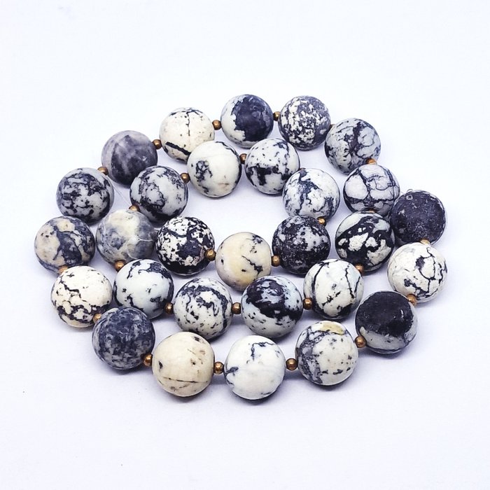 Pyu-Staaten Achat Halskette mit Perlen (29x) - 16 mm