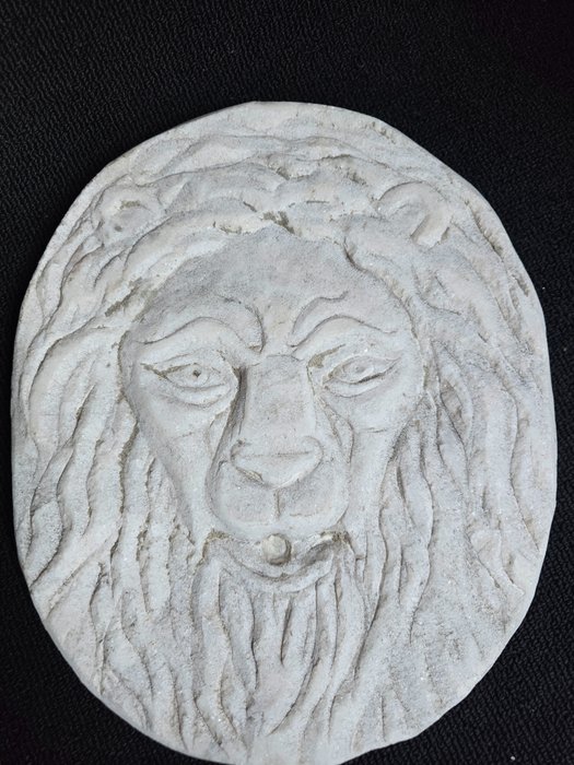 Scultura, Rilievo - Testa di Leone - 30 cm - Marmo