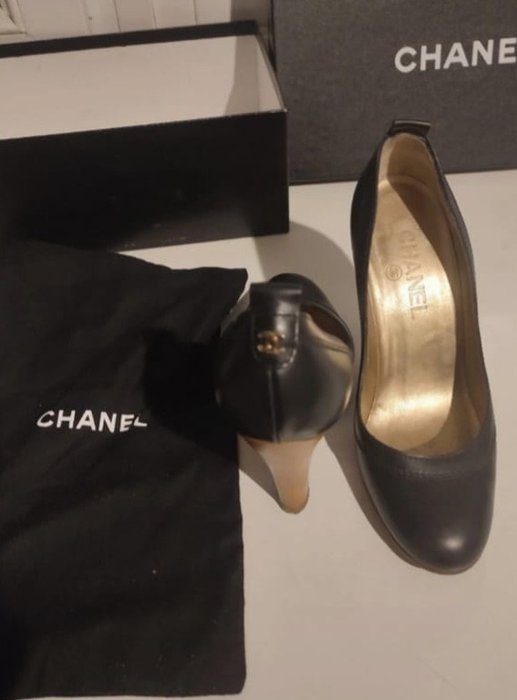 Chanel - Sko med hæle - Størelse: Shoes / EU 37