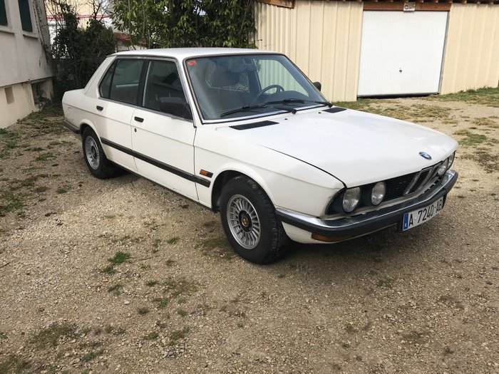 BMW - 520i - 1981