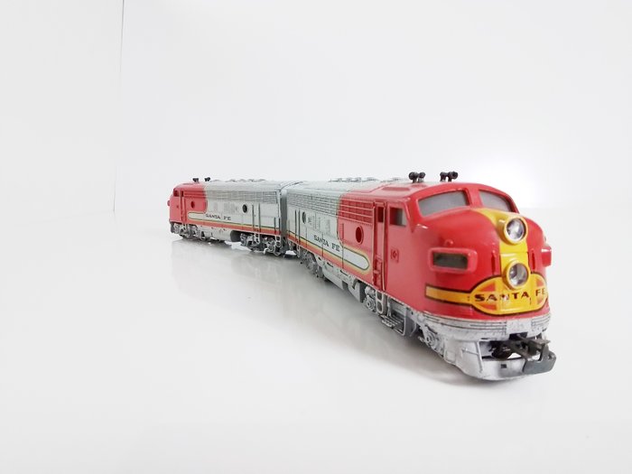 Märklin H0 - 3060/4060 - 柴油火車 (2) - EMD F7 A 和 B 裝置 - Santa Fe