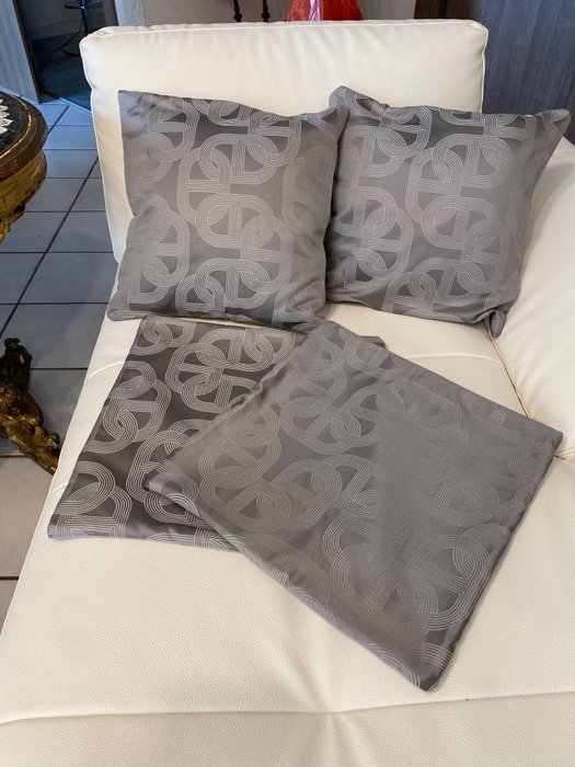  (4) - made in Italy - 4 luxurious contemporary pearl gray cushions - Cushion - 45 cm - 45 cm