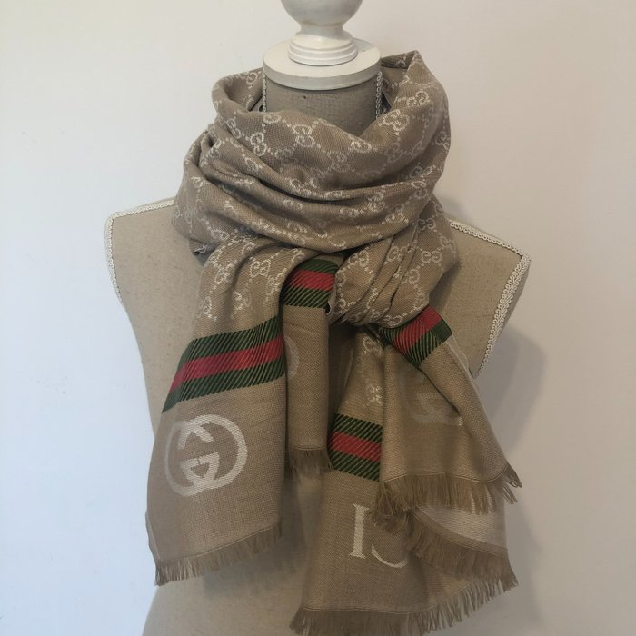 Other brand - GUCCI by fiat - New large GG logo * No Minimum Price* - Scarf