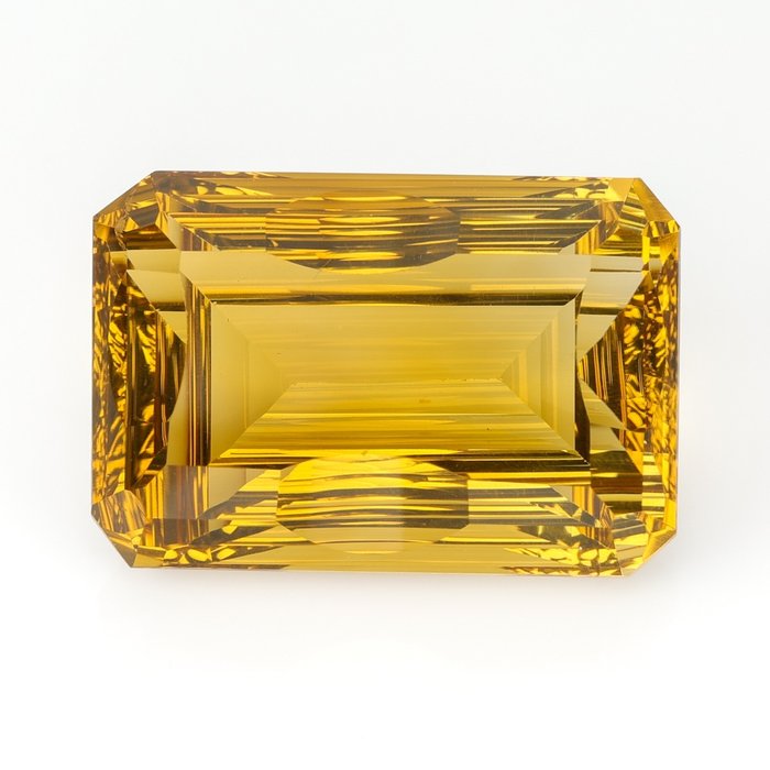 1 pcs 鮮豔/深黃橙色 黃水晶 - 36.98 ct