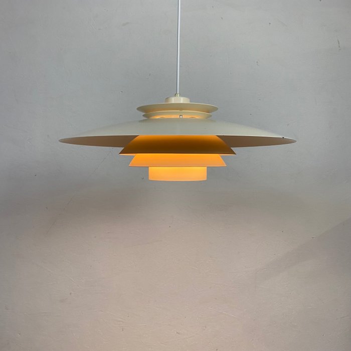 Design Light AS - Hängande lampa - Aluminium