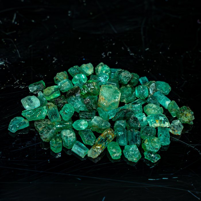 Naturlig Gemmy Precious Colombia Emerald Crystal Lot, obehandlad 41.45ct- 8.29 g