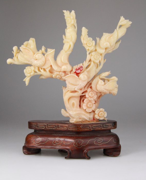 Statue Corail Peau d'Ange Chine Sculpture Oiseau Branché Chinese Carving Statue Coral Bird - 珊瑚 - 中国