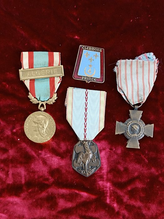 Frankreich - Medaille - 4 Excellent Condition Military Awards