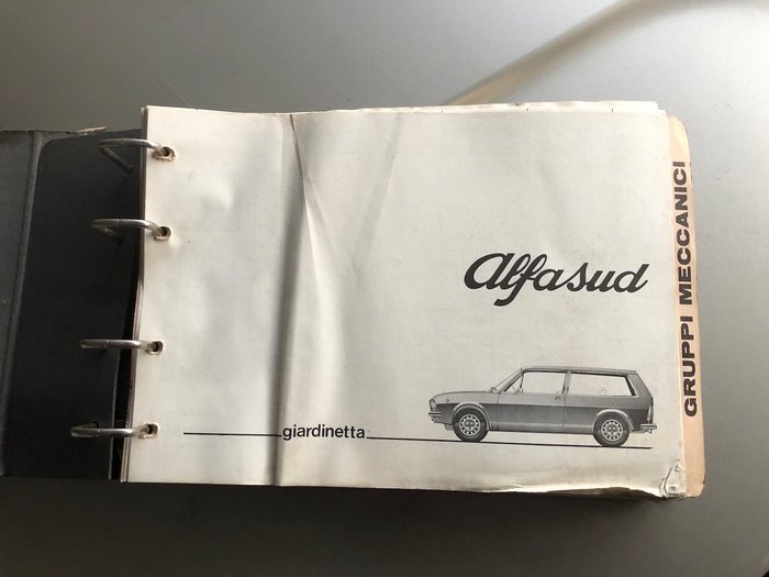 Manual - Alfa Romeo - Catalogue de pièces de rechange Alfasud Giardinetta / Alfetta / Alfetta 1600 - 1970