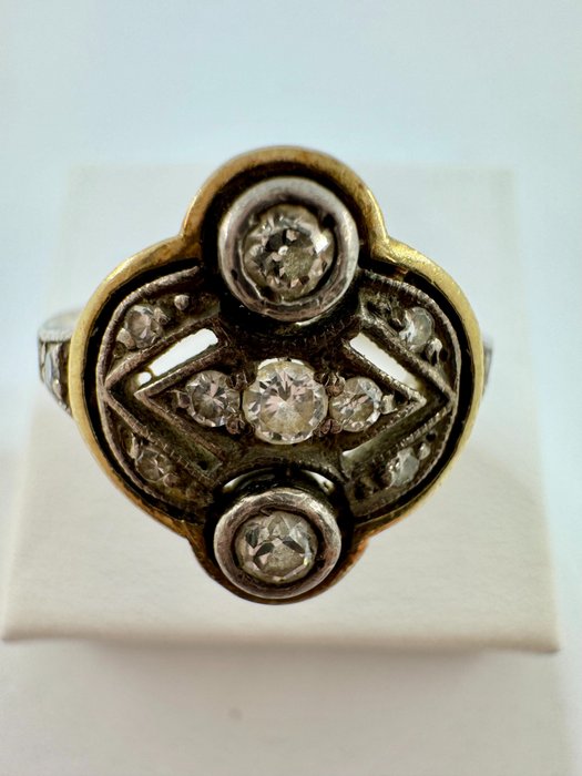 Ohne Mindestpreis - Ring - 18 kt Gelbgold, Weißgold -  0.40 tw. Diamant  (Natürlich) - Diamant 