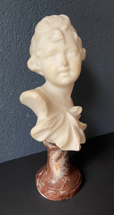 Anton Nelson (1880-1910) - Busto, "Jonge vrouw" - 35.5 cm - Marmo
