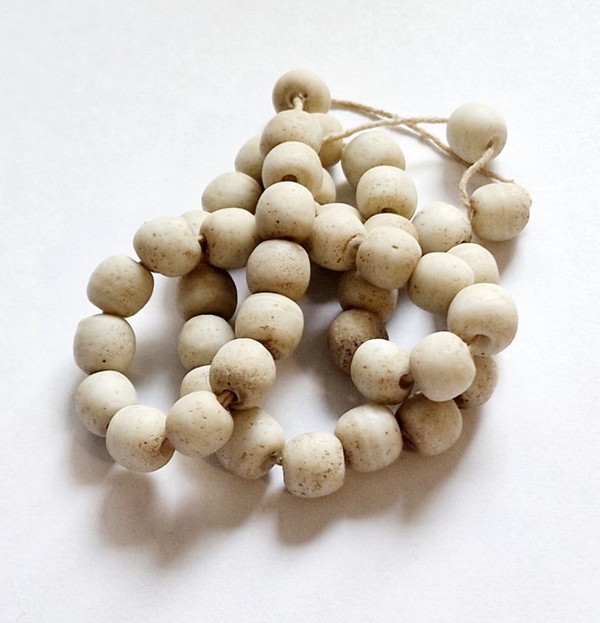 Gamle Khmer, før-Angkorian Hvit arkaisk glass Halskjede perler - 10 mm