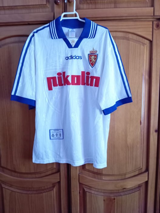 Real Zaragoza - Championnat d'Espagne de Football - 1997 - Maillot de football