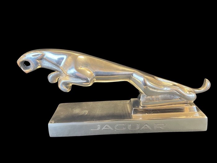 Maskotti - Jaguar - 2019