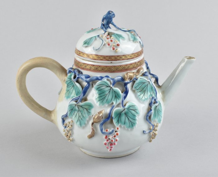 茶壺 - 松鼠藤蔓粉彩茶壺 - 瓷器