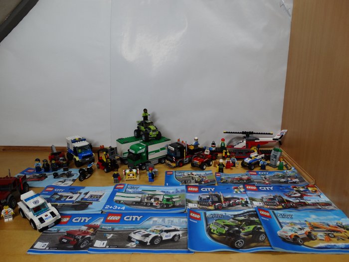 LEGO - 城市 - 60183 + 7733 + 60276 + 60128 + 60055 + 60012 + 60136 + 7241 - Heavy Cargo Transport + Truck & Forklift + Police Prisoner Transport + Police Pursuit + Meer