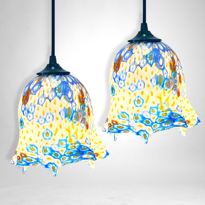 Gabriele Urban - 掛燈 (2) - 帶有千花鼠尾草和 24kt 金箔的藍色燈 - 玻璃
