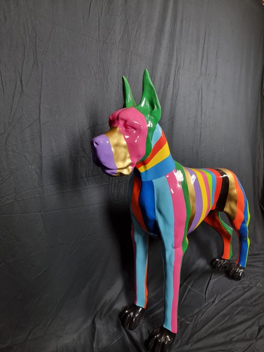 Sculpture, XXL Doberman Rainbow Dog - 109.5 cm - Résine