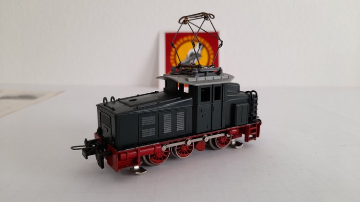 Trix Express H0轨 - 2238 / 2438 - 电力机车 (1) - E 63 - 绿色版 - DB