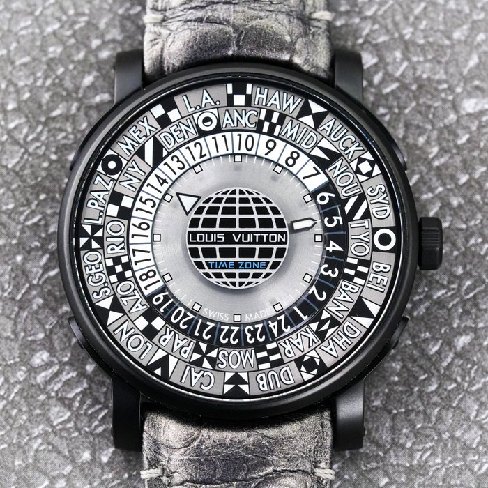 Louis Vuitton Time Zone Spacecraft Limited Edition / Q5D240 - Homem - 2011-presente