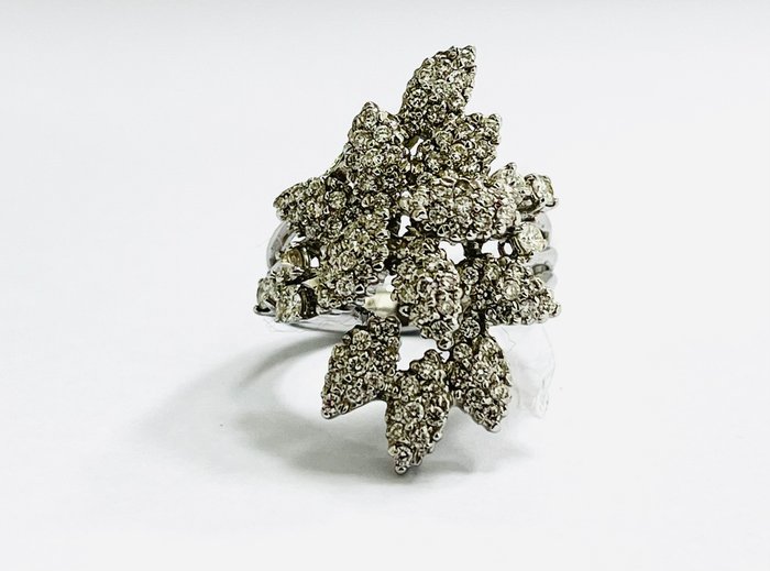 Marika - Statement gyűrű - 18 kt. Fehér arany Gyémánt  (Természetes)