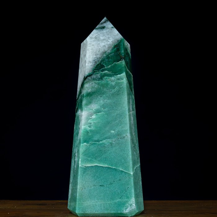 Aventurina verde natural AAA++ Obelisco de cristal, Brasil- 6486.85 g
