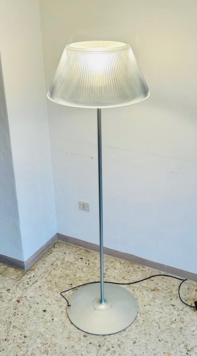 Flos - Philippe Starck - Lamppu - Romeo pehmeä lattia - Lasi, Metalli