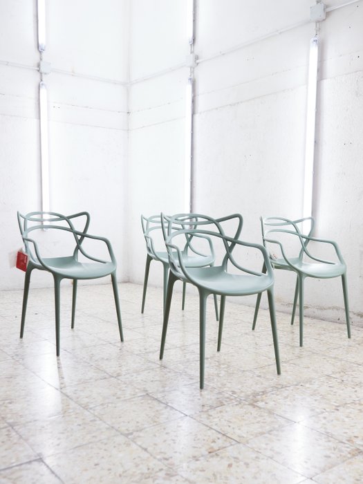 Kartell - Philippe Starck, Eugeni Quitllet - Masters - 扶手椅 (4) - 麥吉綠 - 塑料