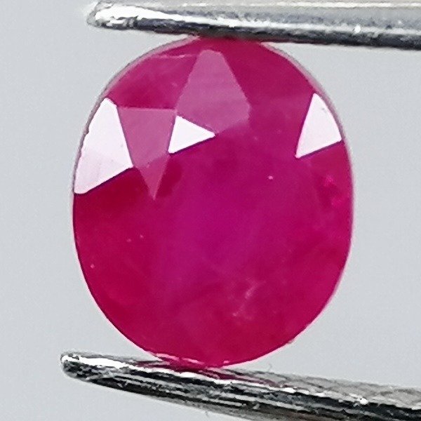 Ruby - 0.82 ct